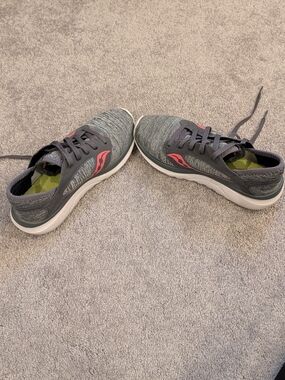 Saucony Grey Knit Running Sneakers with Coral Logo